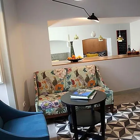 Aguamel Sintra, Boutique Gasthuis Sintra